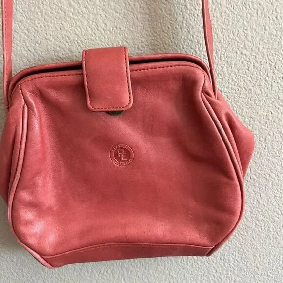 Perry Ellis Portfolio Leather Crossbody Purse - Picture 4 of 14